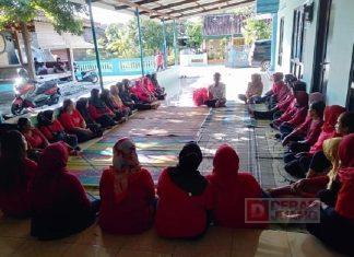 Feri Gelar Sarasehan Bersama Komunitas Senam SAE