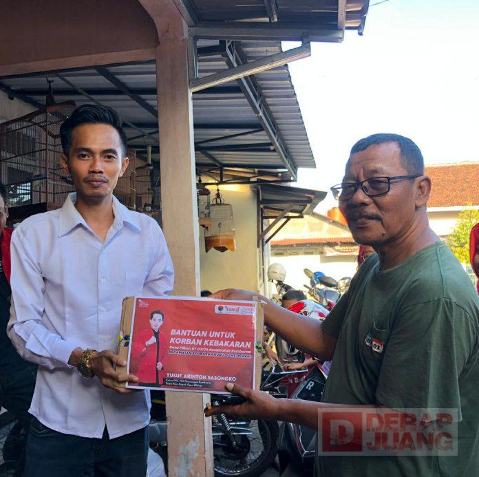 Yusuf Sambangi 3 Rumah Korban Kebakaran di Desa Pliken