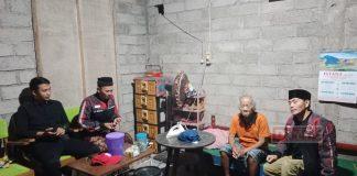 Bagas Bachtiar Perlihatkan Kedekatannya dengan Masyarakat Melalui Anjangsana dan Berikan Bantuan Kepada Lansia