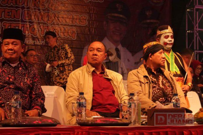 Bersama Bupati Husein, Sadewo Buka Festival Kentongan