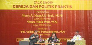 Bung Dance Jadi Narasumber Dies Natalis ke-54 Fakultas Teologi UKSW