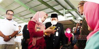 Bupati Demak Gelar Operasi Pasar di Mranggen