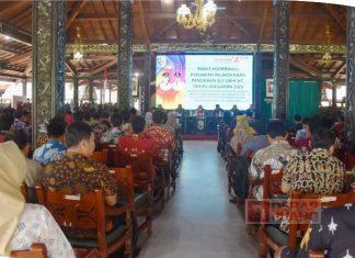 Bupati Demak Tegaskan Penyaluran BLT DBHCHT Harus Tepat Sasaran