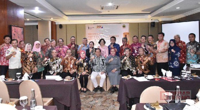 Bupati Grobogan Hadiri Paparan Penilaian Tahap 2 Penghargaan Pembangunan Daerah