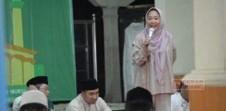 Bupati Tiwi: Santri Harus Jadi Generasi Berakhlakul Karimah