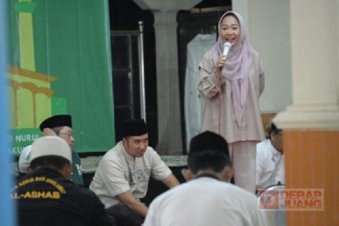 Bupati Tiwi Santri Harus Jadi Generasi Berakhlakul Karimah