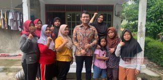 Gebyar Latihan Sicita, Husna Sapa Ibu-ibu Canduk