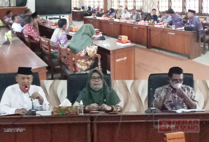 Ketua DPRD Demak Terima Aduan Warga Wonorejo Karanganyar Yang Desak Normalisasi Siphon dan Avour