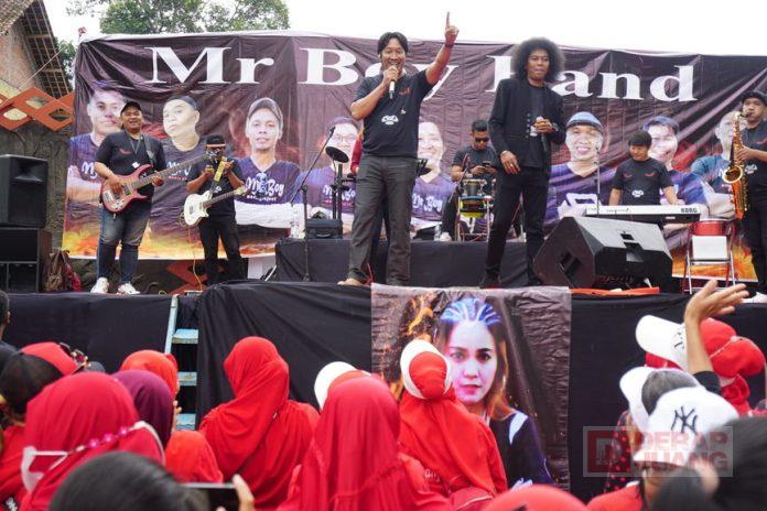 Mas Ipung Gelar Sicita di Banyubiru