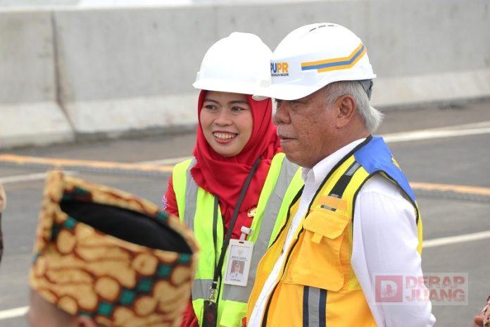 Mbak Eisti Dampingi Jokowi Resmikan Jalan Tol Semarang-Demak