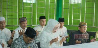 Ngalap Berkah Hari Jadi Kabupaten, Banteng Grobogan Ziarah ke Makam Leluhur