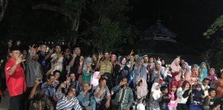 Ofan Sofiyan Resmikan Pangaspalan Jalan di Desa Papringan