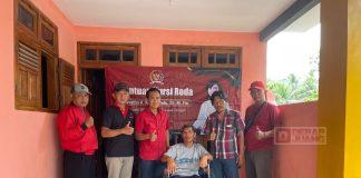 Peduli Sesama Kader, Jasmin Serahkan Kursi Roda dari Mbak Casytha