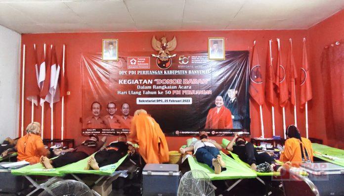 Peringati HUT Partai, PDI Perjuangan Banyumas Gelar Donor Darah