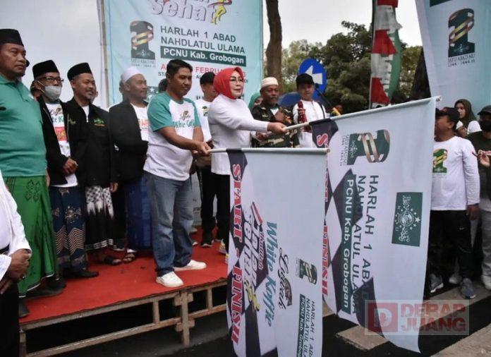 Peringati Satu Abad NU, Sri Sumarni Buka Kegiatan Jalan Sehat