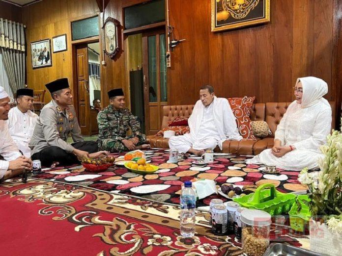 Sri Sumarni Silaturahmi Bersama Habib Luthfi Bin Yahya