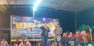 Subagyo Resmikan Pengaspalan Jalan Lingkungan Desa Bantar