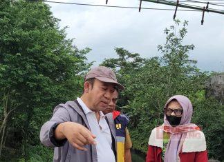 Tinjau Penanganan Jembatan Kali Pelus, Bupati Husein Minta Masyarakat Sabar
