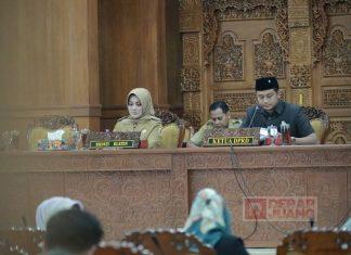 Sri Mulyani Hadiri Rapat Paripurna Penyampaian Dua Raperda