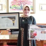 Sri Mulyani Raih Penghargaan Top Of The Year