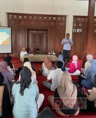 Sumanto Beri Motivasi untuk Mahasiswa Penerima KIP Kuliah