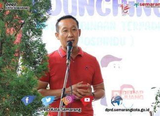 Kadar Lusman Launching Posbindu di Kelurahan Tambakaji