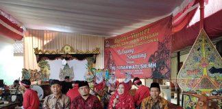 Kadarwati Inisiasi Pagelaran Seni Wayang Srawung di Pogung