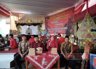 Kadarwati Inisiasi Pagelaran Seni Wayang Srawung di Pogung