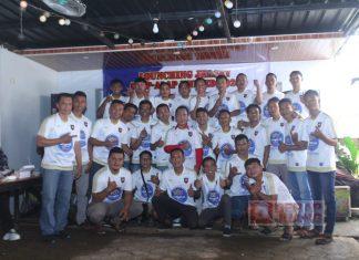 Begini, Keseruan Zaenudin Resmikan Jersey Bola Alap-alap United
