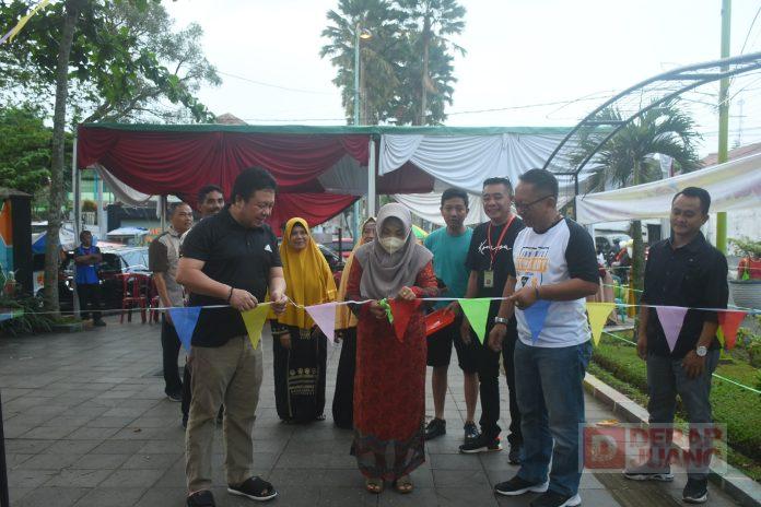 Bung Dance Dampingi Pj Wali Kota Buka Event Gebyar Jajanan Pasar Spesial Ramadhan