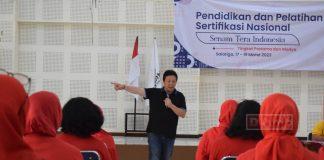 Bung Dance Tinjau Sertifikasi Nasional Senam Tera