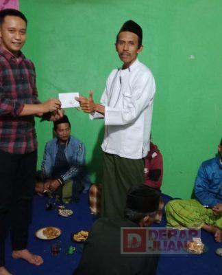 Gelar Sarasehan, Bagas Bachtiar Berikan Tali Asih Kepada Masyarakat