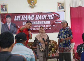 Medang Bareng Taufik Nurhidayat Bersama Warga Desa Sindangsari