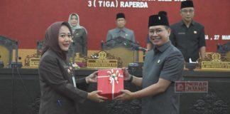 Sampaikan Pertanggungjawaban ke DPRD, Bupati Tiwi Paparkan 11 Pencapaian