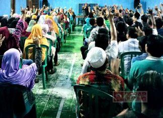 Latri Gelar Dialog dengan Warga Terkait Peran Legislatif