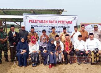Kadarwati Letakkan Batu Pertama Pembangunan Masjid dan PPTQ