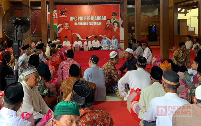 Adakan Doa Bersama, Sri Sumarni Bagikan Paket Berbuka Bagi Masyarakat Sekitar