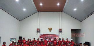 Berikan Bantuan Perlengkapan Olahraga Pemuda Majenang, Purwanto: Disiplin dan Giat Berlatih