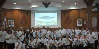 Bupati Tiwi Dukung Pengembangan Mangunegara Jadi Desa Perikanan Cerdas