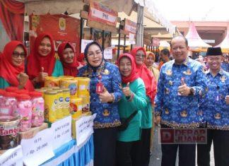 Diadakan di 10 Lokasi, Sri Sumarni Resmi Tutup Gelaran Pasar Murah Grobogan
