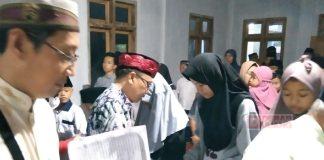 Eko Budi Santoso Santuni Anak Yatim di Desa Geyer Grobogan