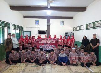 Ikatan Istri Fraksi PDI Perjuangan Sragen Gelar Baksos