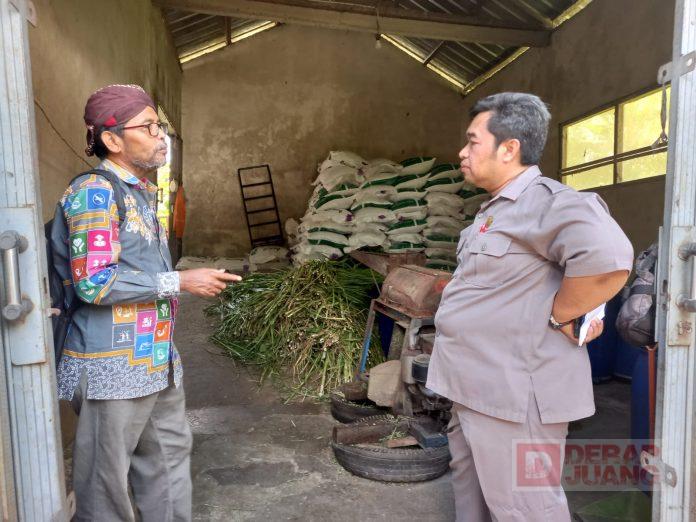 Jelang Idul Fitri, Purwanto Pantau Kesiapan Hewan Ternak di Karangpucung(2)