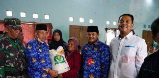 Ngesti Nugraha Serahkan CPP Kepada Warga Kurang Mampu