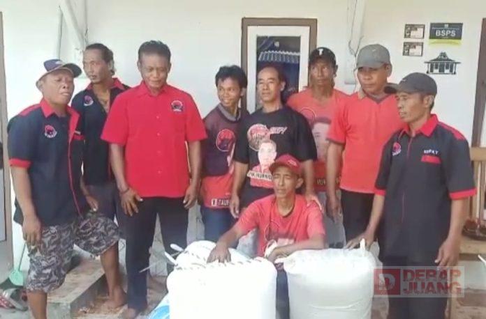 Optimalkan Sektor Pertanian, Taufik Nurhidayat Berikan Bantuan Gabah Kering Giling