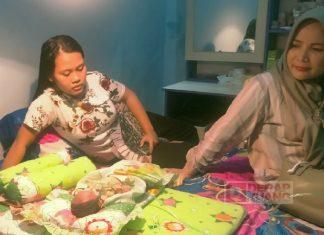 Rosalina Temui Bayi Penderita Bibir Sumbing di Kelurahan Bandung