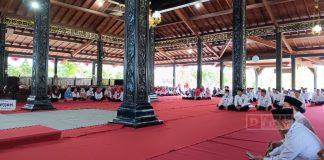 Pantik Semangat Kerja Pasca Libur Lebaran, Pemkab Demak Adakan Sholawat
