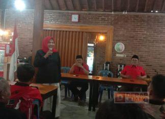 Sri Ruwiyati Gelar Konsolidasi Partai dan Buka Puasa Bersama Kader PDI Perjuangan di Kecamatan Sigaluh