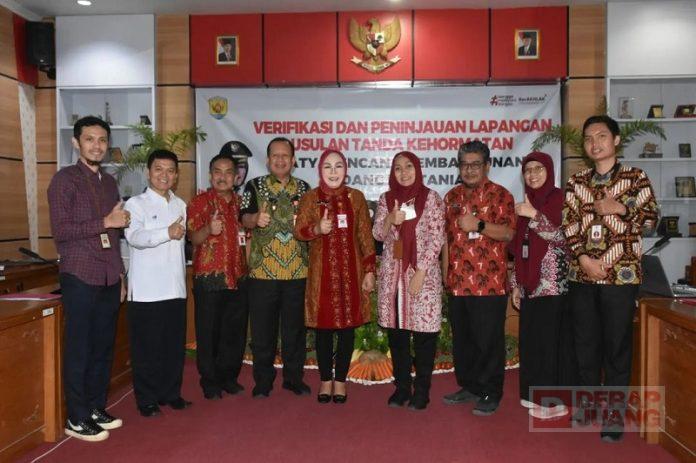 Sri Sumarni Hadiri Verifikasi Usulan Tanda Kehormatan Satyalencana Bidang Pertanian