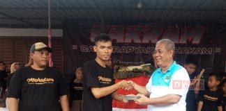 Tradisi Syawalan, Edy Supriyanto Potong Lupis Raksasa dan Hadiri Festival Balon Udara